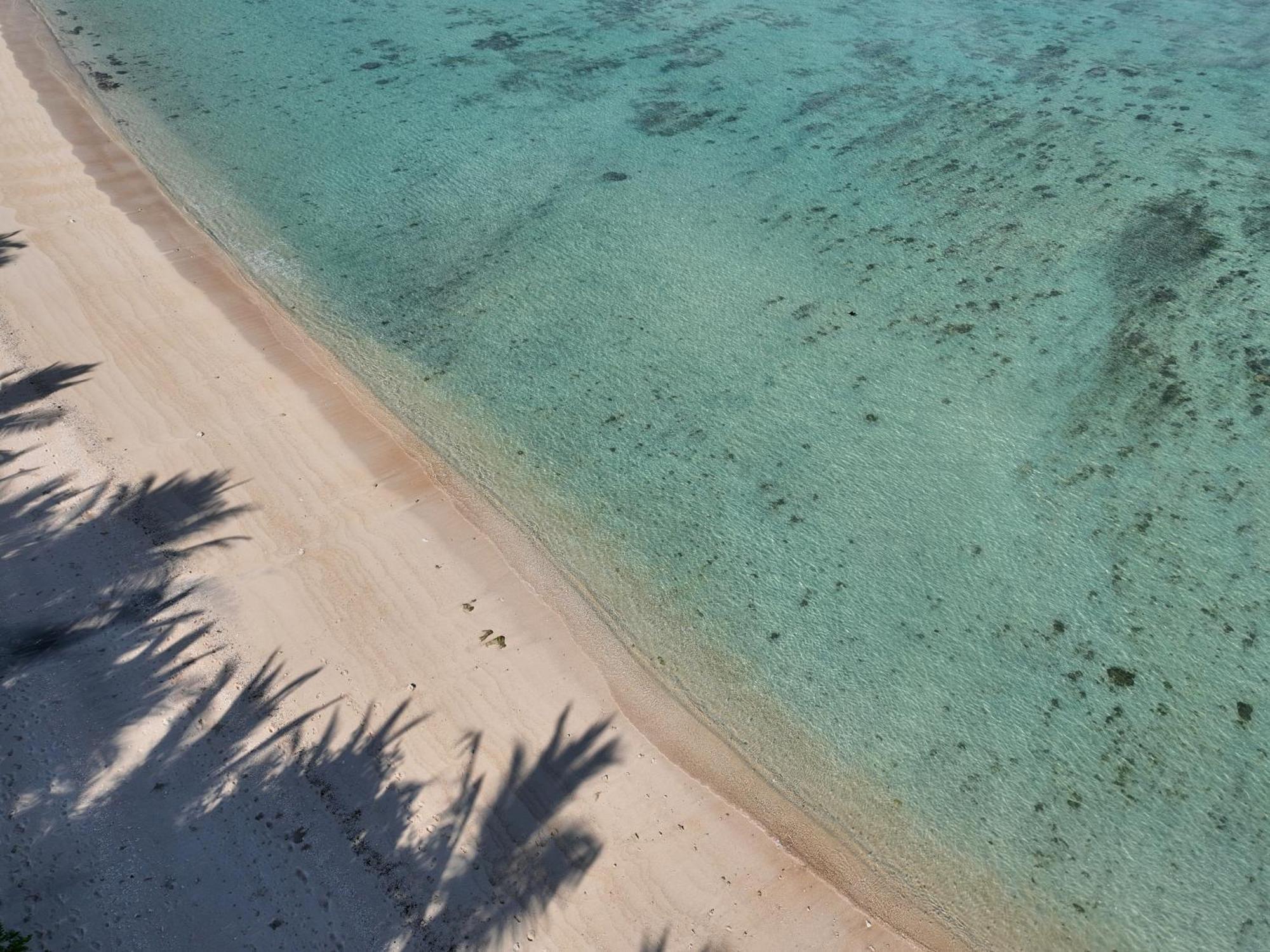 Myamo Beach Lodge Jereweh Exteriör bild